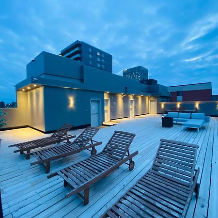 Westview Luxury Suites Ottawa Esterno foto