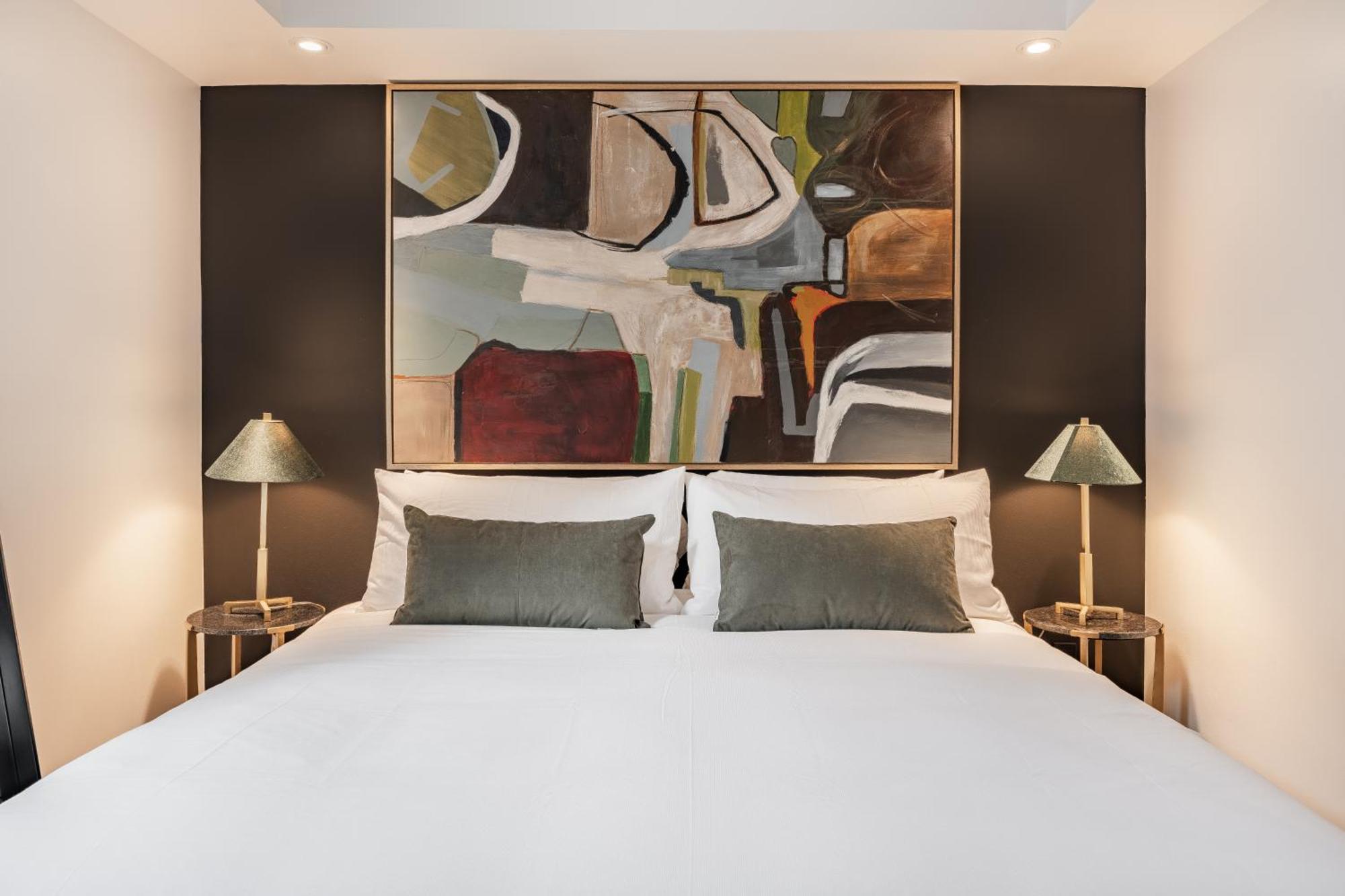 Westview Luxury Suites Ottawa Esterno foto