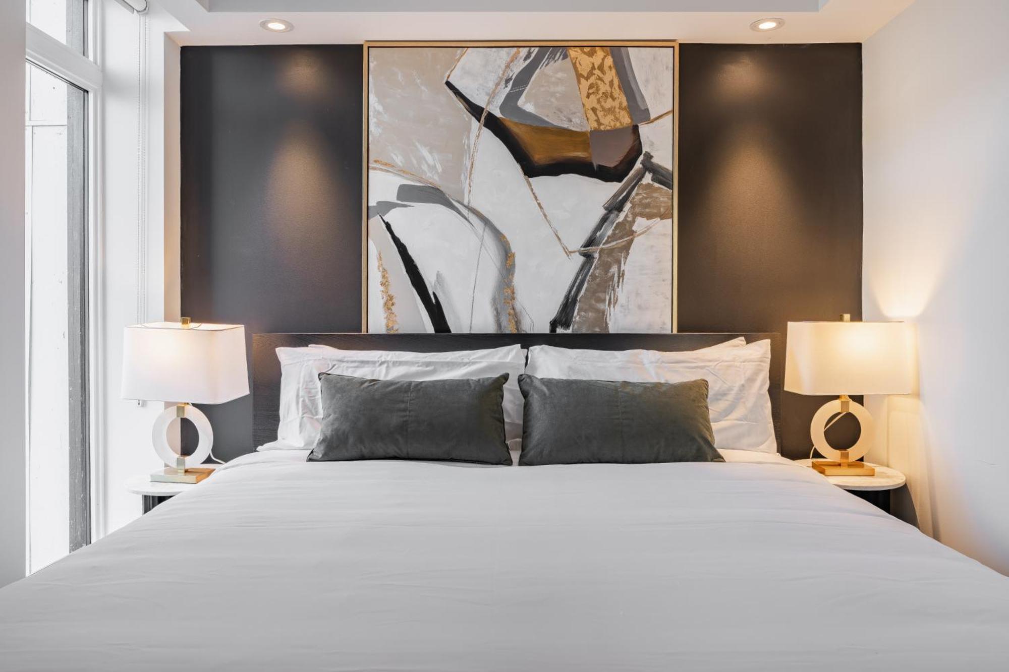 Westview Luxury Suites Ottawa Esterno foto