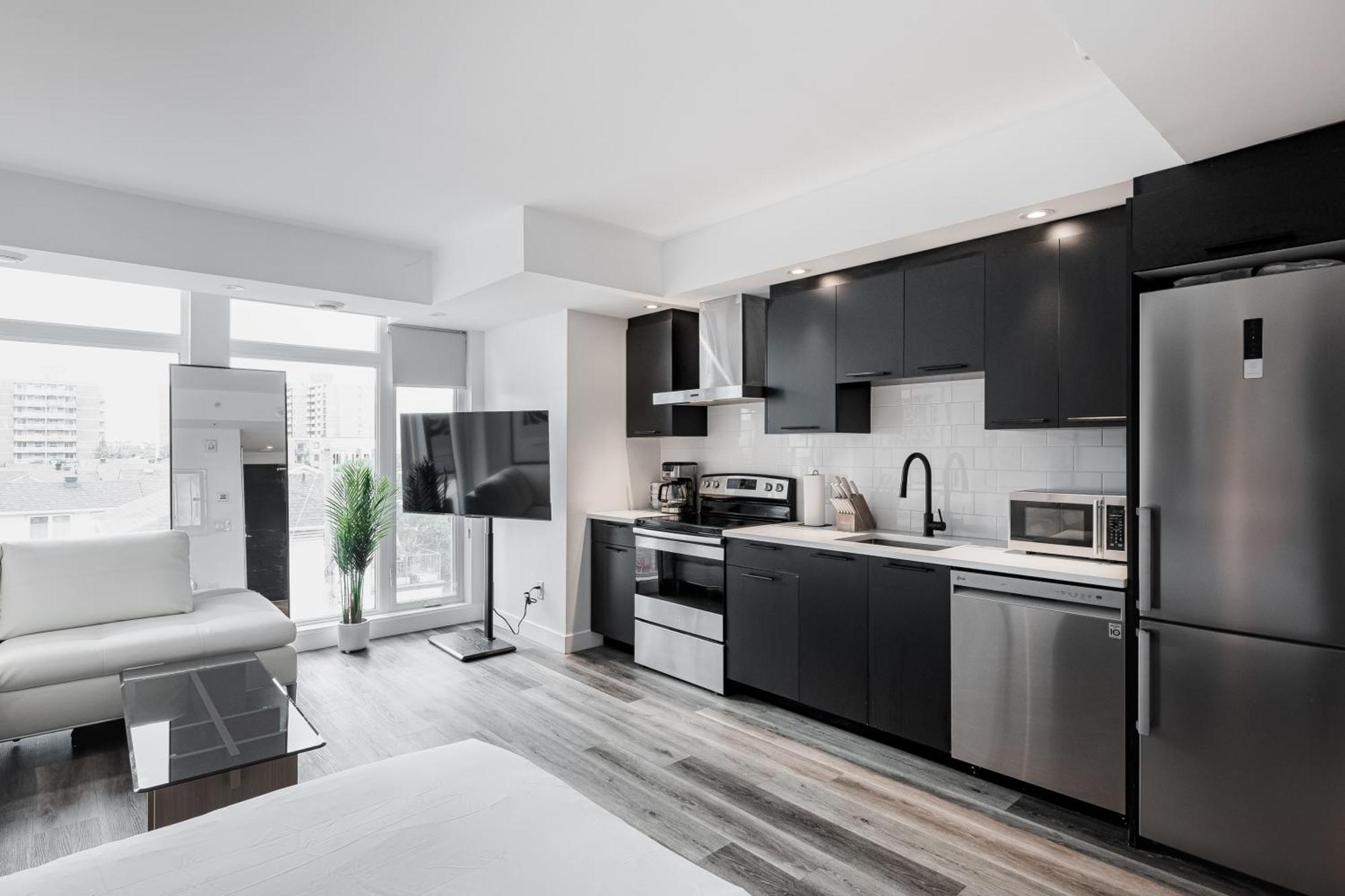 Westview Luxury Suites Ottawa Esterno foto