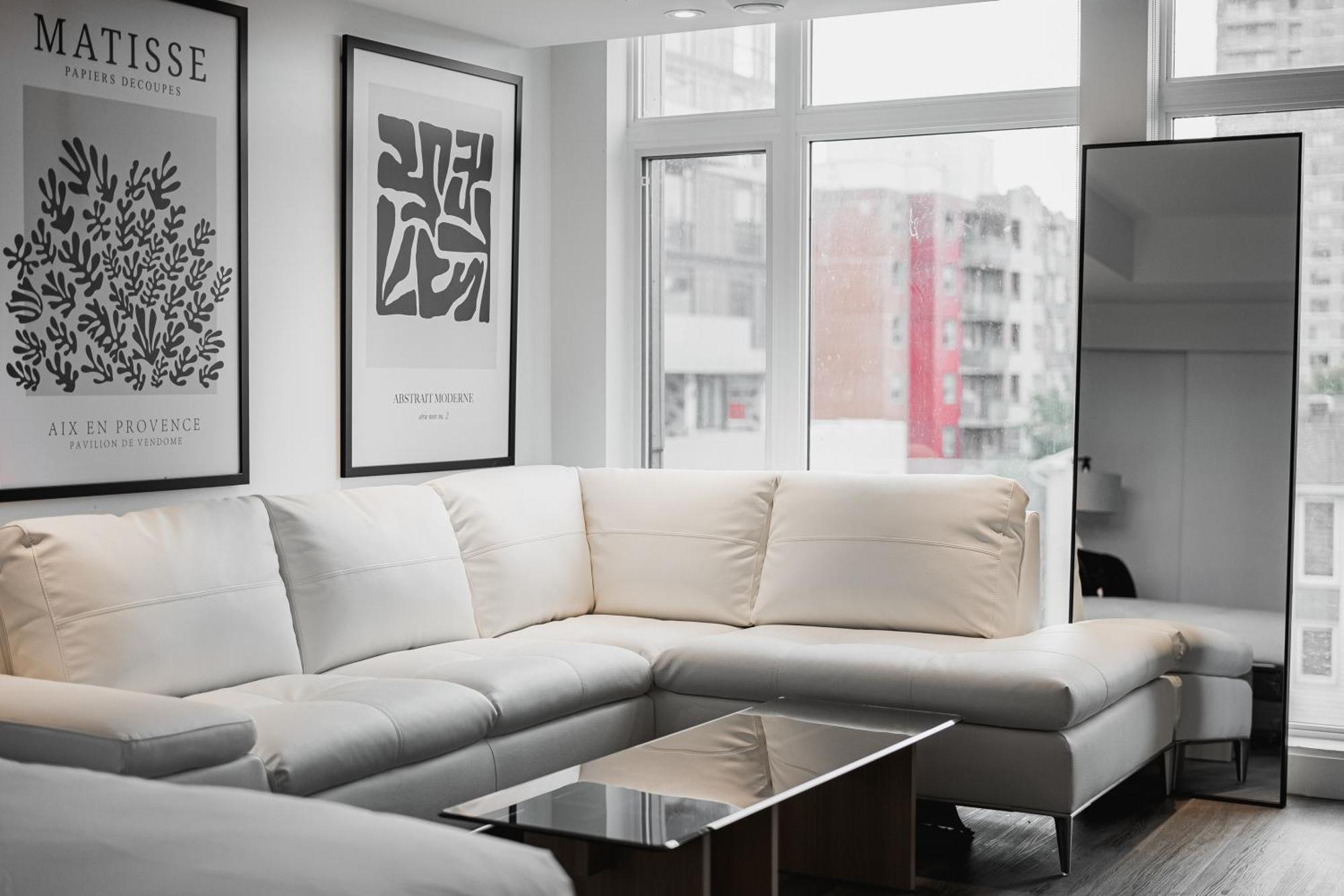 Westview Luxury Suites Ottawa Esterno foto