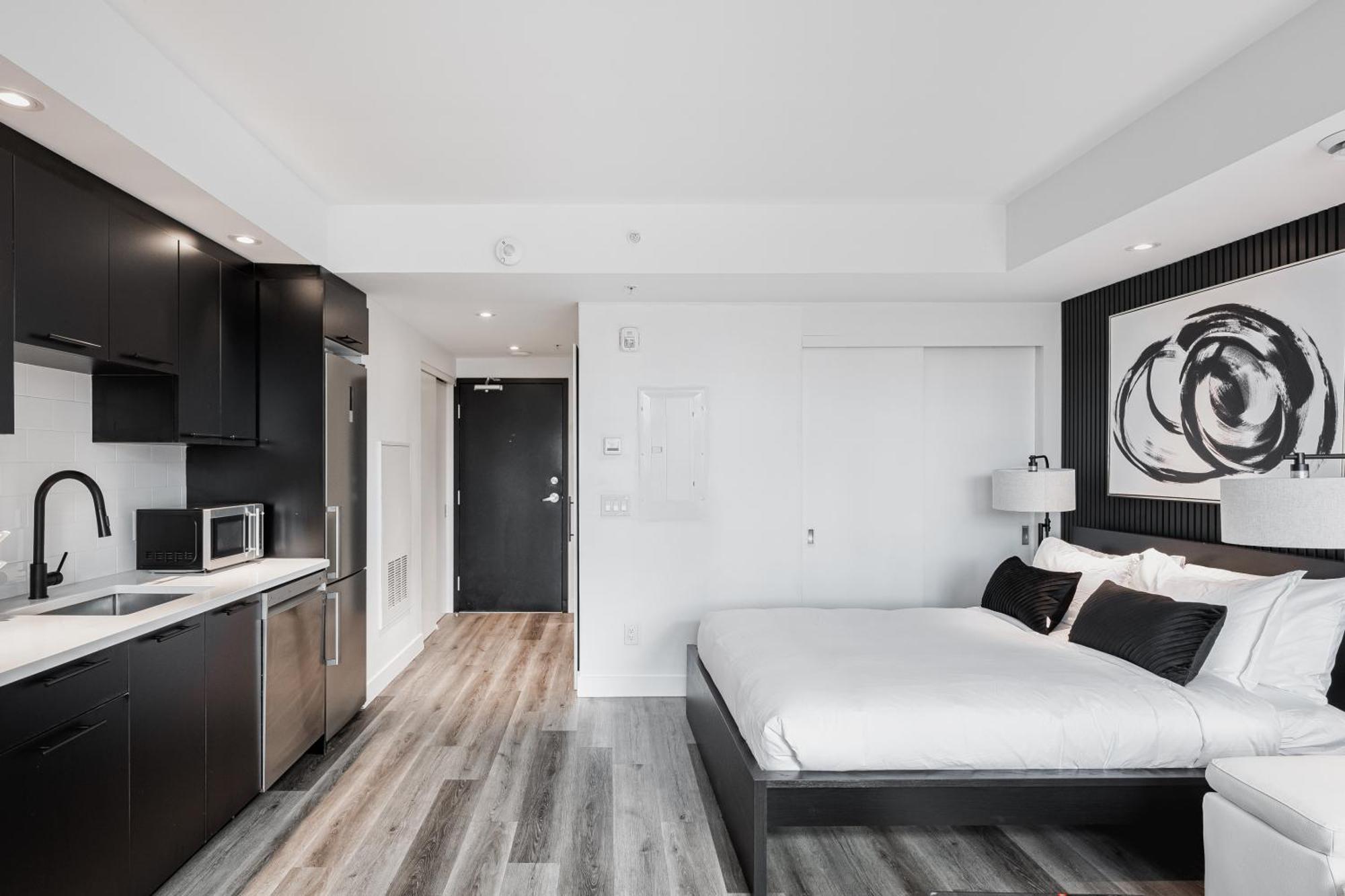 Westview Luxury Suites Ottawa Esterno foto