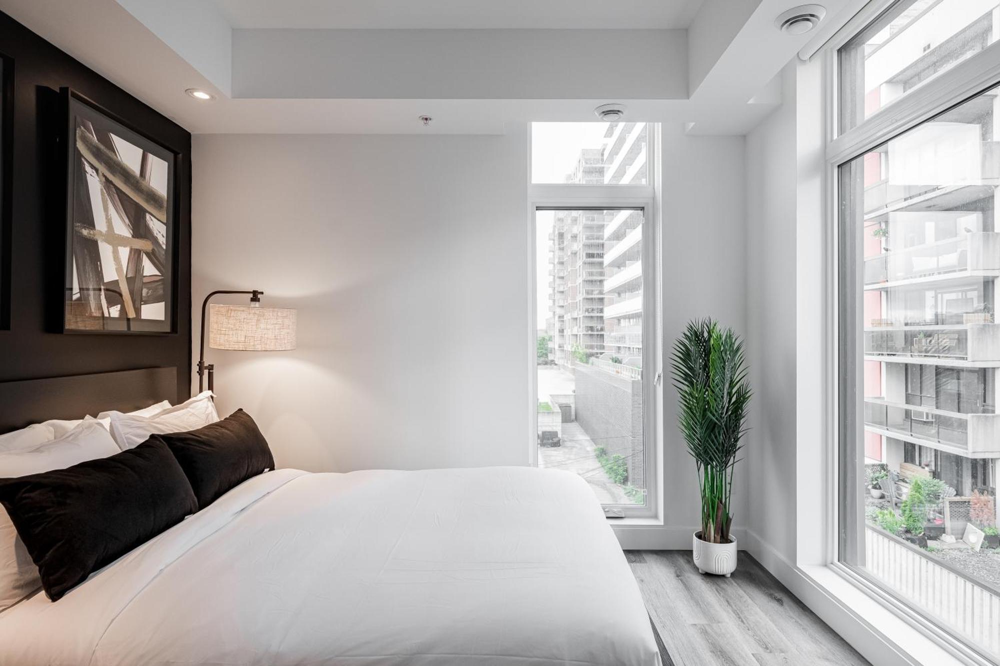 Westview Luxury Suites Ottawa Esterno foto