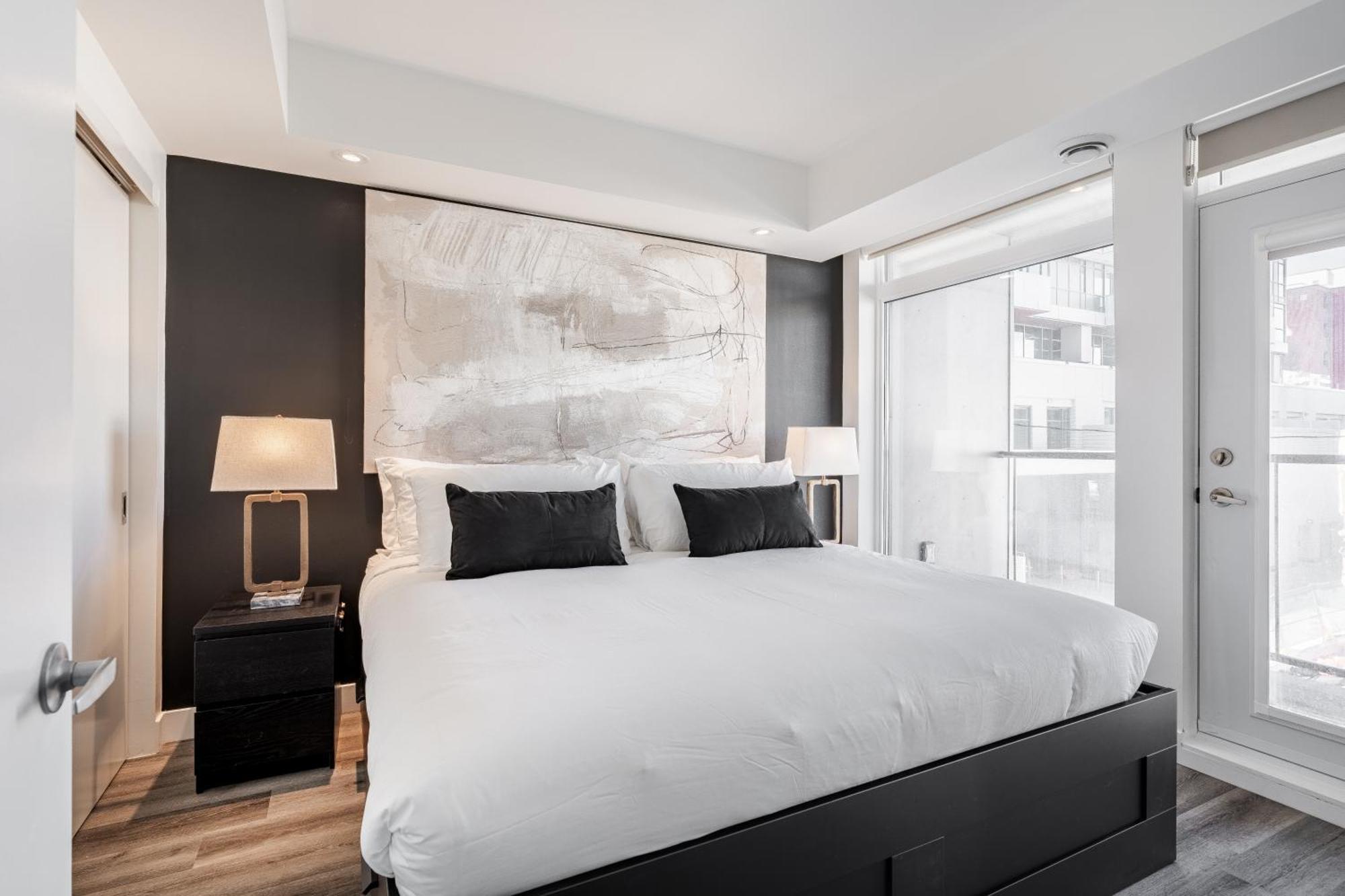 Westview Luxury Suites Ottawa Esterno foto