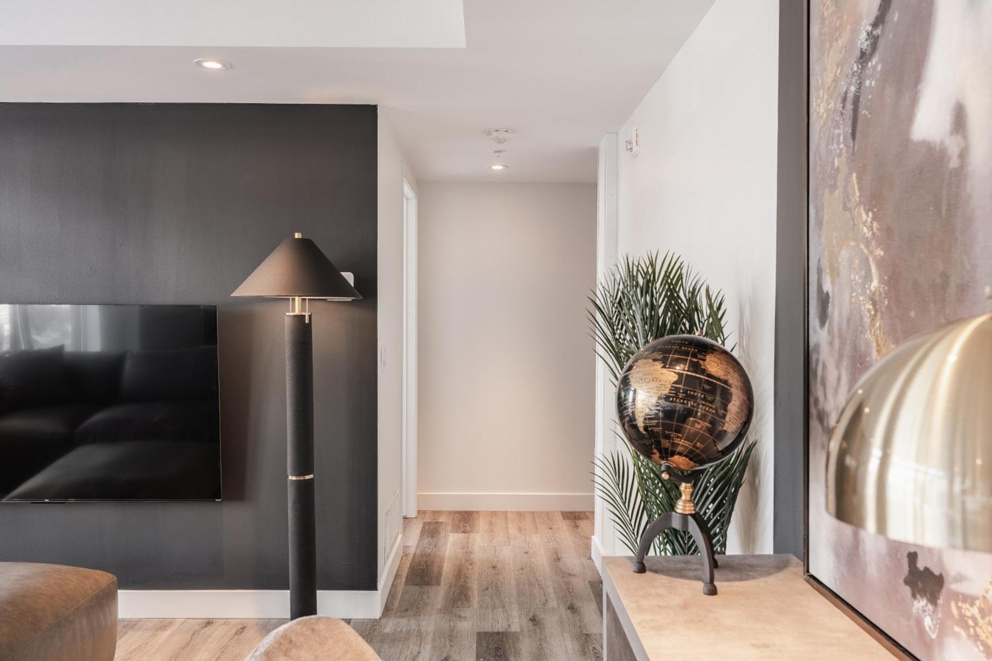 Westview Luxury Suites Ottawa Esterno foto