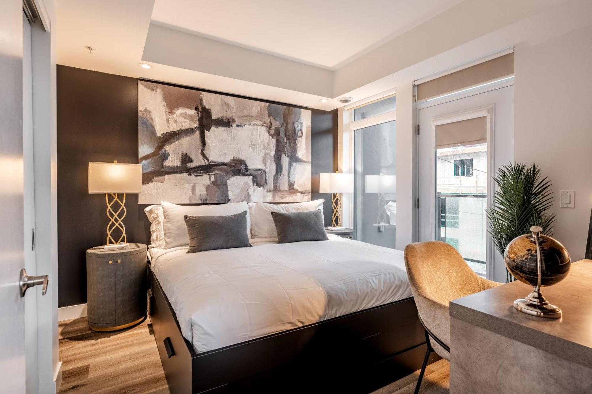 Westview Luxury Suites Ottawa Esterno foto